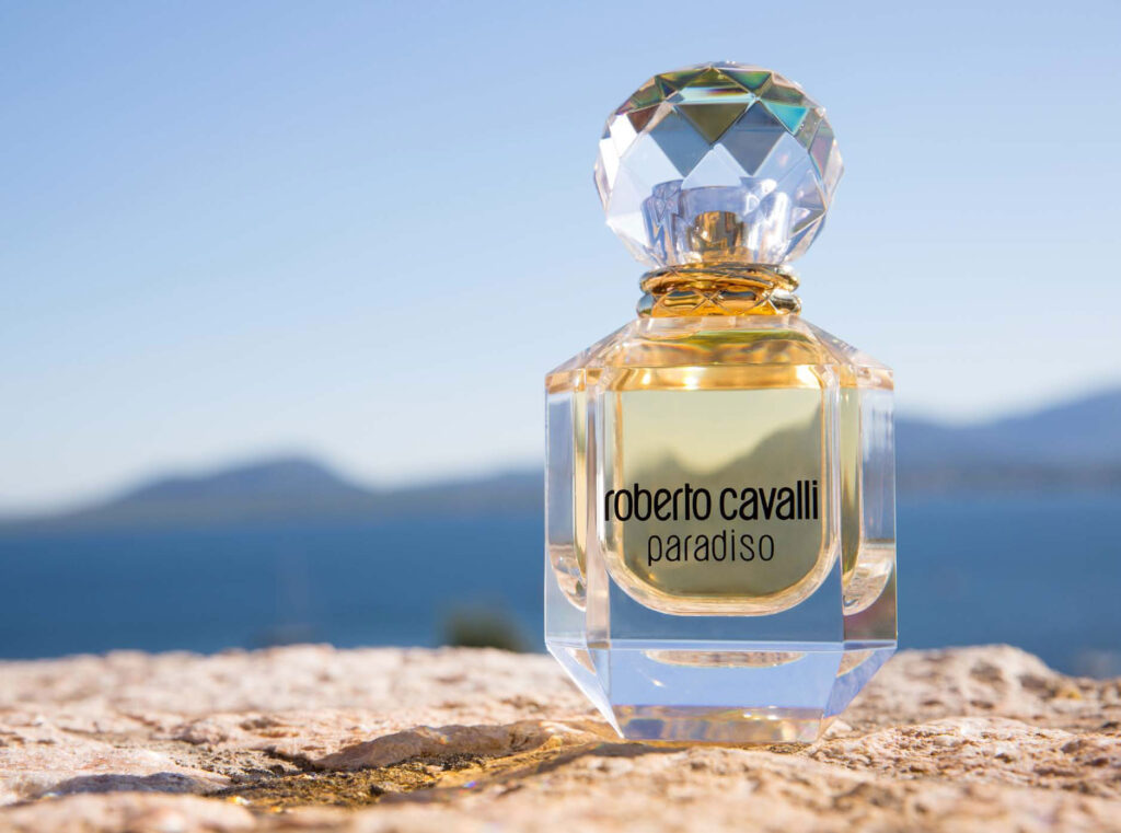 Paradiso, la nueva fragancia femenina de Roberto Cavalli.