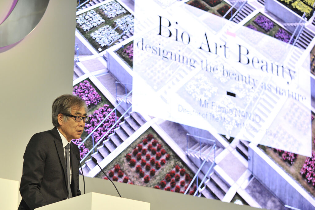 Fumio Nanjo, director del Mori Art Museum en el Simposio de Dior.