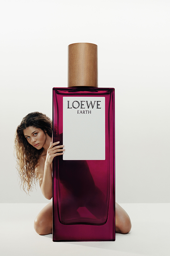 Loewe Botanical Earth